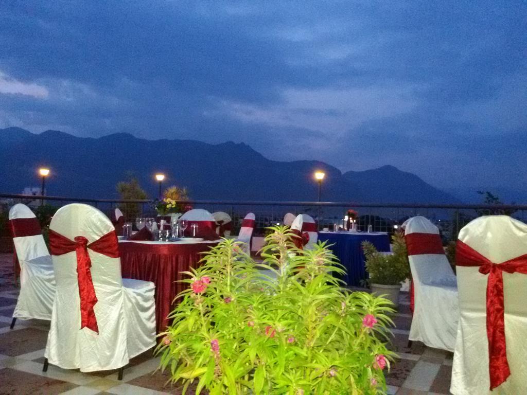 Hotel Western Gatz Theni Exterior foto
