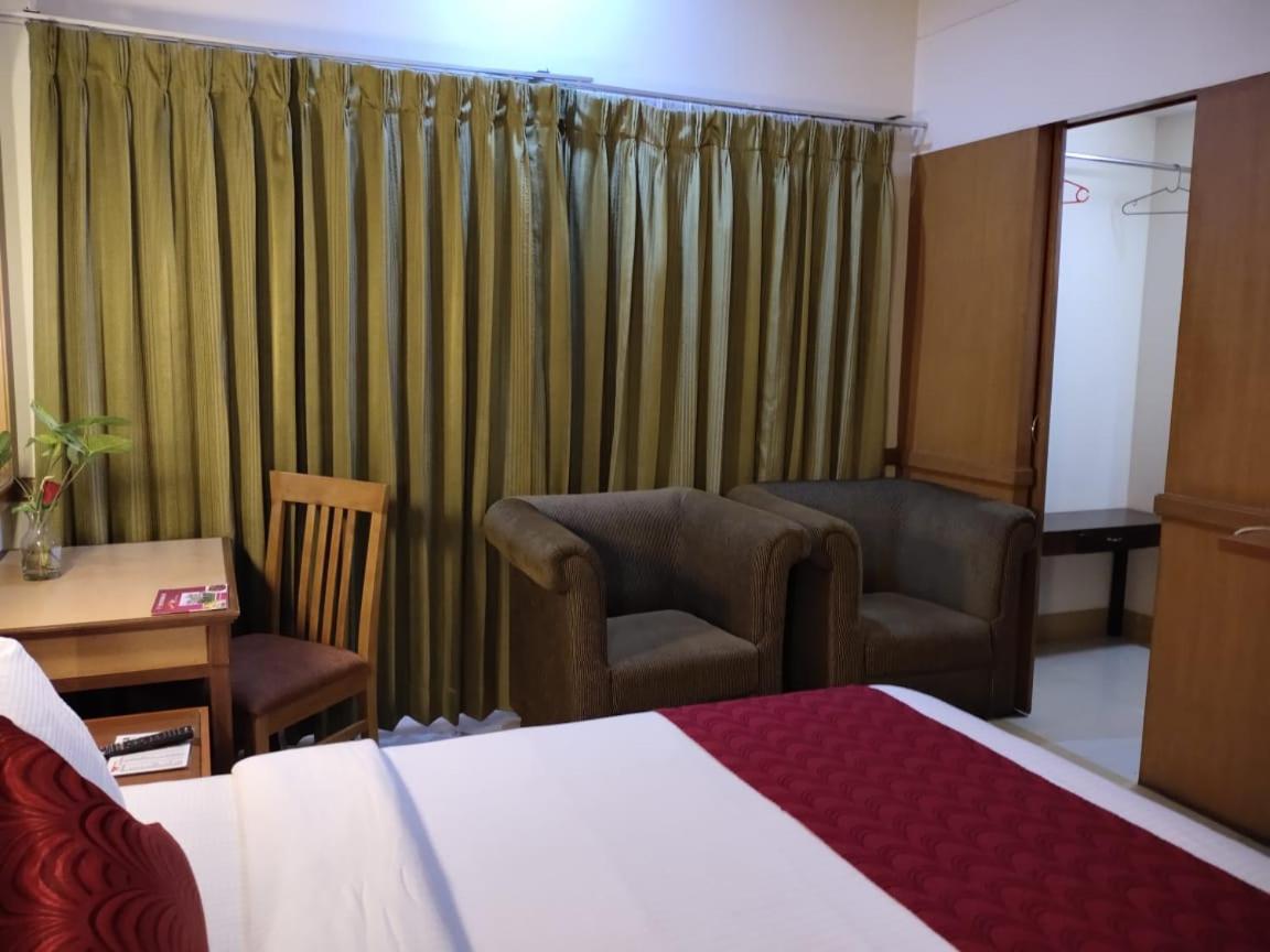 Hotel Western Gatz Theni Exterior foto