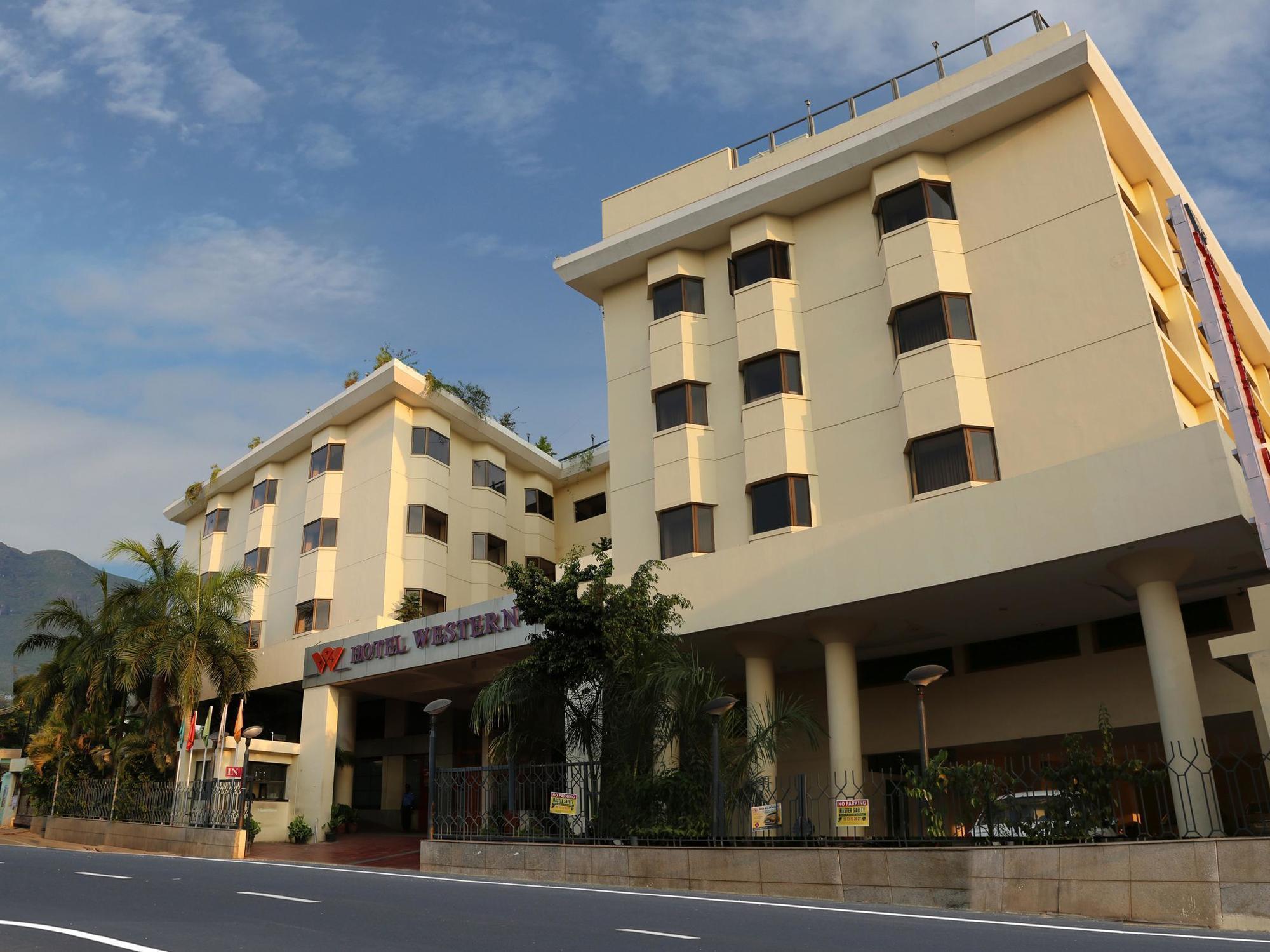 Hotel Western Gatz Theni Exterior foto